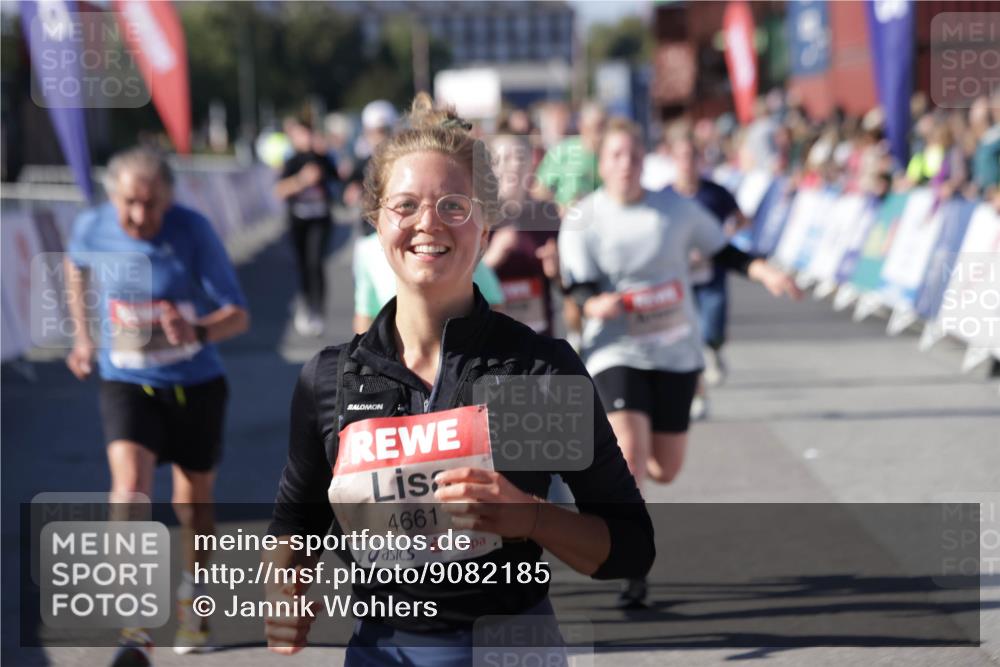 03.10.2025 - Köhlbrandbrückenlauf Jannik Wohlers http://msf.ph/oto/9082185 03.10.2025 13:18:11 Ziel 4472, 4473, 4581, 4600, 4620, 4661, 4682, 4950, 5209, 5454, 6001, 6310, 6326, 6633, 6634 meine-sportfotos.de
