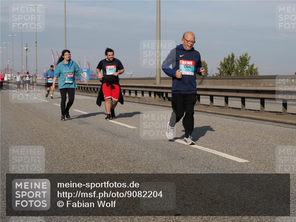 03.10.2025 - Köhlbrandbrückenlauf Fabian Wolf http://msf.ph/oto/9082204 03.10.2025 10:18:33 Position 3 3517 meine-sportfotos.de