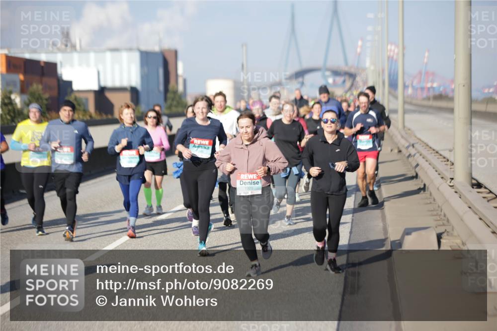 03.10.2025 - Köhlbrandbrückenlauf Jannik Wohlers http://msf.ph/oto/9082269 03.10.2025 10:05:29 Position 3  meine-sportfotos.de