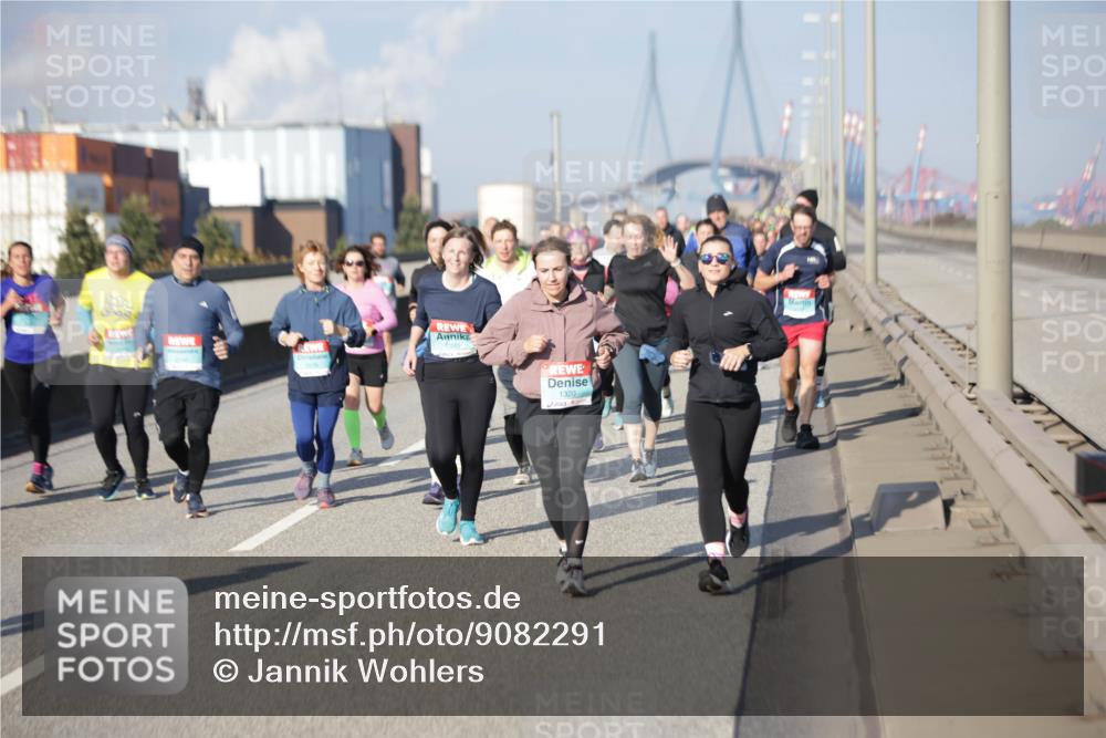 03.10.2025 - Köhlbrandbrückenlauf Jannik Wohlers http://msf.ph/oto/9082291 03.10.2025 10:05:29 Position 3 2045, 1320 meine-sportfotos.de