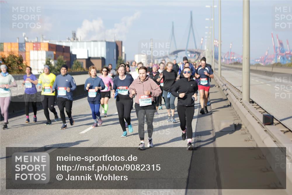 03.10.2025 - Köhlbrandbrückenlauf Jannik Wohlers http://msf.ph/oto/9082315 03.10.2025 10:05:30 Position 3 1320 meine-sportfotos.de
