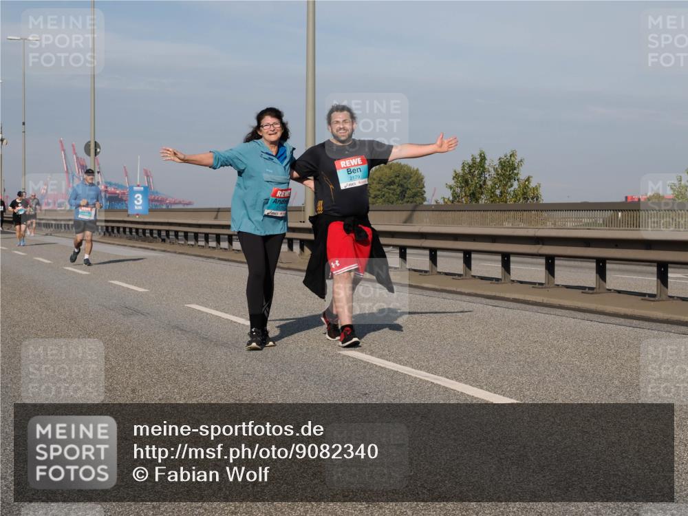 03.10.2025 - Köhlbrandbrückenlauf Fabian Wolf http://msf.ph/oto/9082340 03.10.2025 10:18:36 Position 3 3, 2178, 2179 meine-sportfotos.de