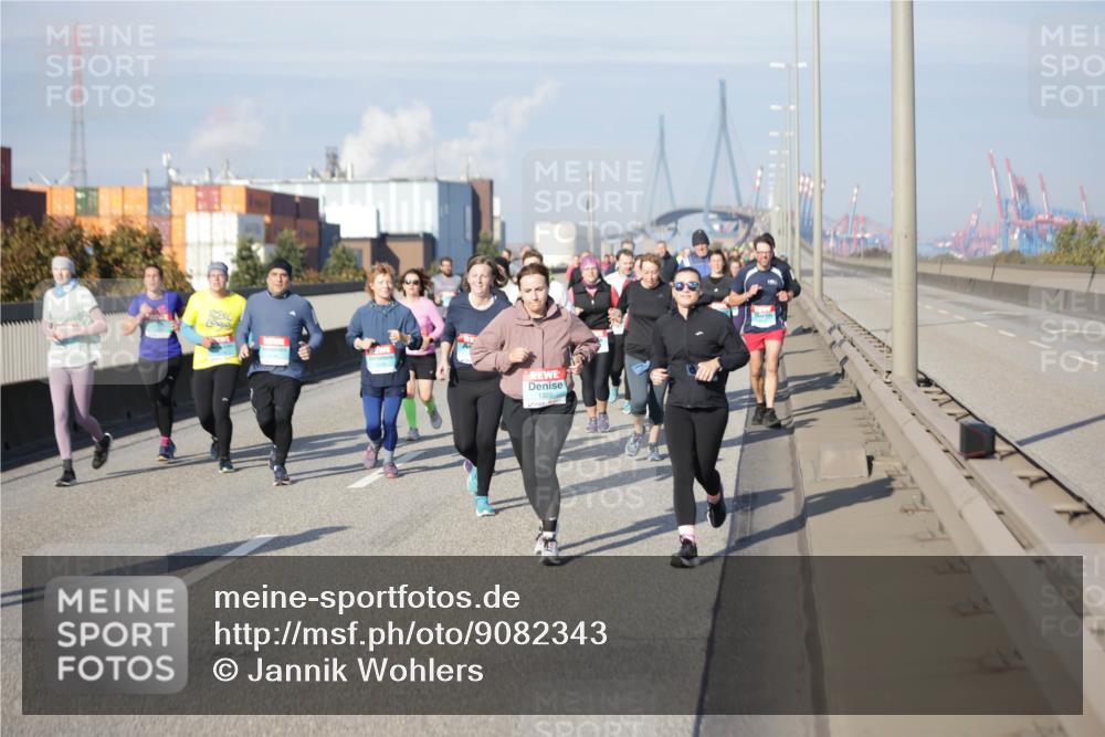 03.10.2025 - Köhlbrandbrückenlauf Jannik Wohlers http://msf.ph/oto/9082343 03.10.2025 10:05:30 Position 3  meine-sportfotos.de