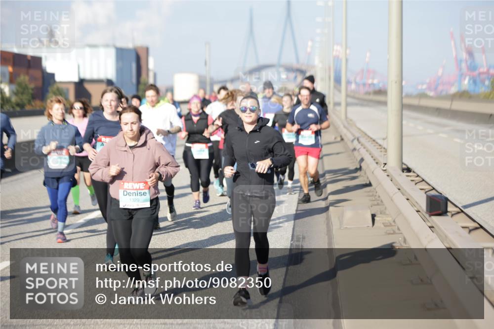03.10.2025 - Köhlbrandbrückenlauf Jannik Wohlers http://msf.ph/oto/9082350 03.10.2025 10:05:31 Position 3 1320 meine-sportfotos.de
