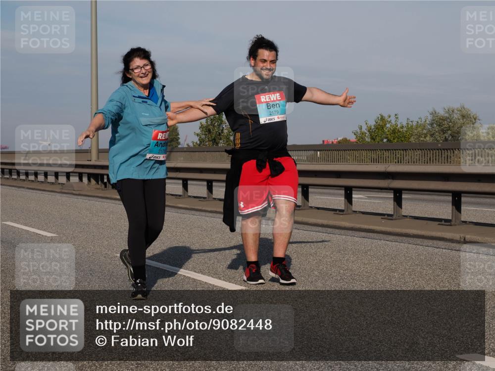 03.10.2025 - Köhlbrandbrückenlauf Fabian Wolf http://msf.ph/oto/9082448 03.10.2025 10:18:38 Position 3 2178, 2179 meine-sportfotos.de
