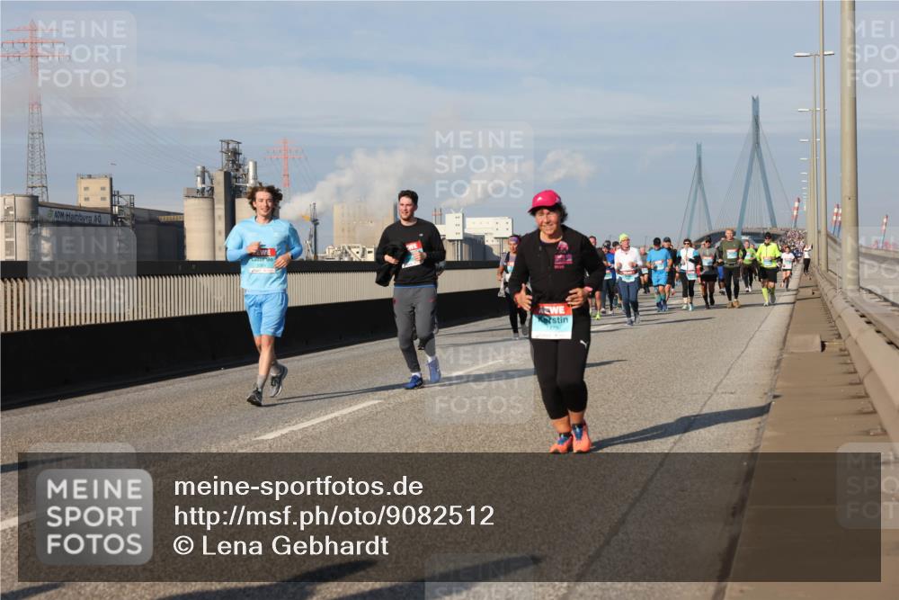 03.10.2025 - Köhlbrandbrückenlauf Lena Gebhardt http://msf.ph/oto/9082512 03.10.2025 10:04:36 Position 2 1872 meine-sportfotos.de