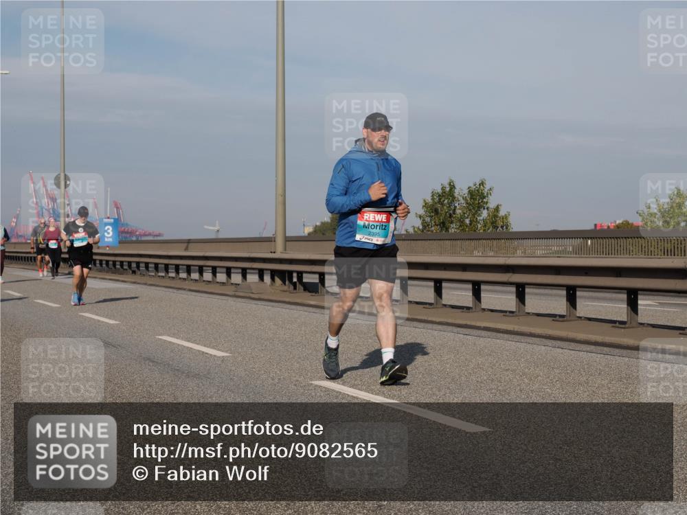 03.10.2025 - Köhlbrandbrückenlauf Fabian Wolf http://msf.ph/oto/9082565 03.10.2025 10:18:44 Position 3 3, 2395 meine-sportfotos.de