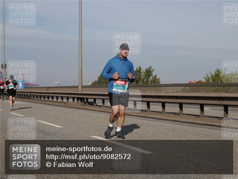 03.10.2025 - Köhlbrandbrückenlauf Fabian Wolf http://msf.ph/oto/9082572 03.10.2025 10:18:44 Position 3 3, 2395 meine-sportfotos.de