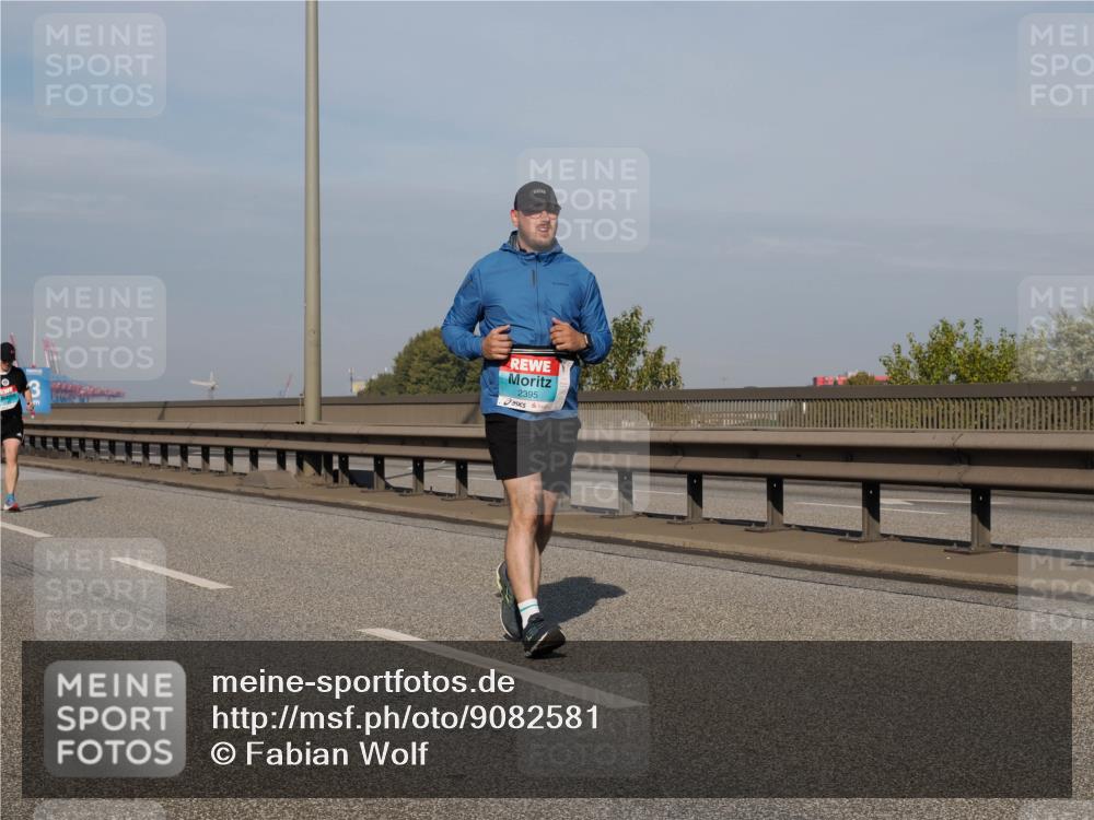03.10.2025 - Köhlbrandbrückenlauf Fabian Wolf http://msf.ph/oto/9082581 03.10.2025 10:18:45 Position 3 2395 meine-sportfotos.de