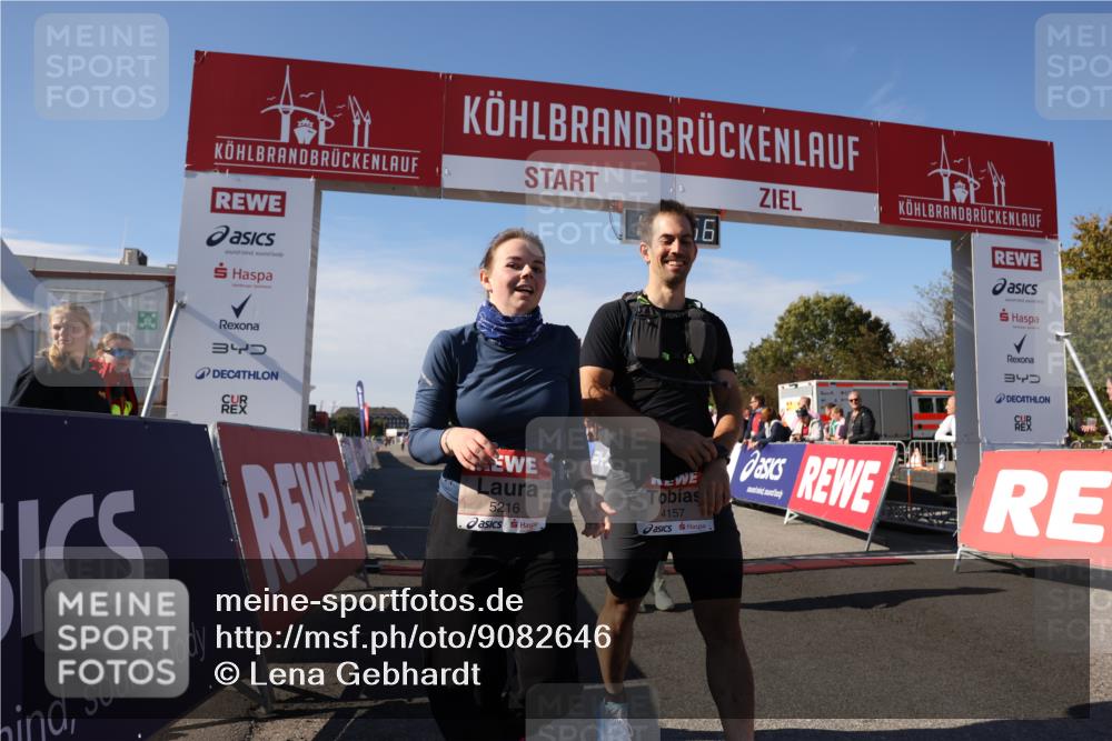 03.10.2025 - Köhlbrandbrückenlauf Lena Gebhardt http://msf.ph/oto/9082646 03.10.2025 13:48:57 Ziel 4157, 4273, 5216, 5497, 5581, 6096 meine-sportfotos.de