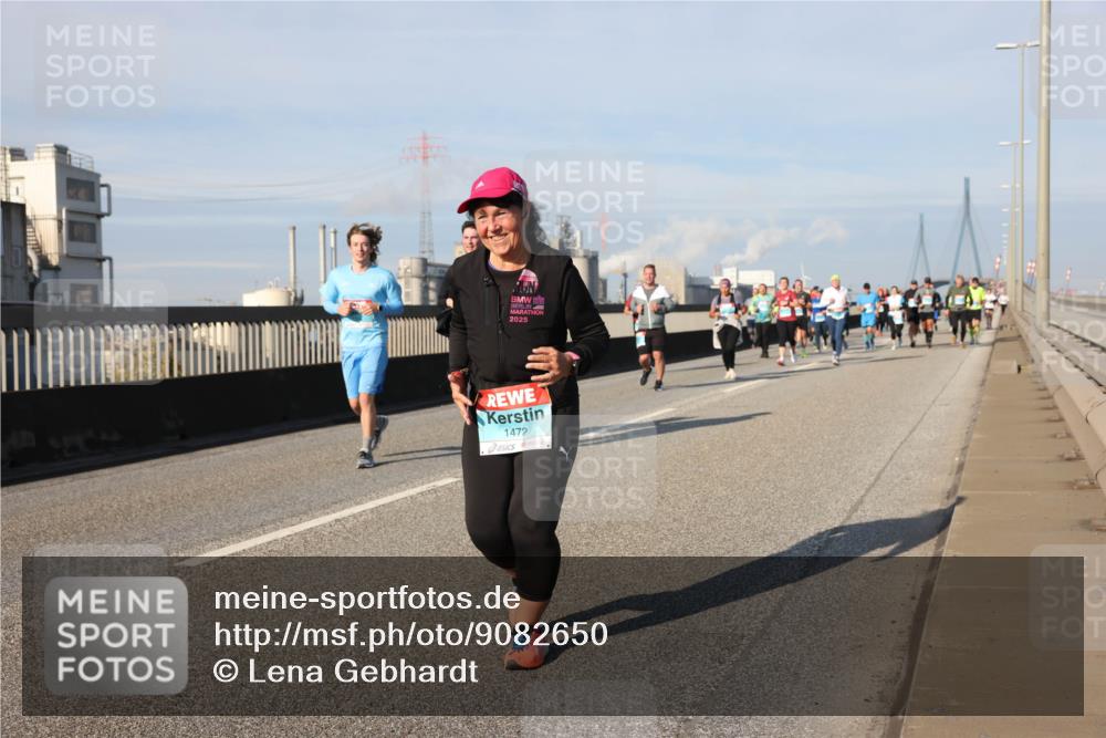 03.10.2025 - Köhlbrandbrückenlauf Lena Gebhardt http://msf.ph/oto/9082650 03.10.2025 10:04:38 Position 2 2025, 1472 meine-sportfotos.de