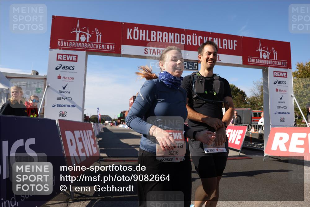 03.10.2025 - Köhlbrandbrückenlauf Lena Gebhardt http://msf.ph/oto/9082664 03.10.2025 13:48:57 Ziel 4157, 4273, 5216, 5497, 5581, 6096 meine-sportfotos.de