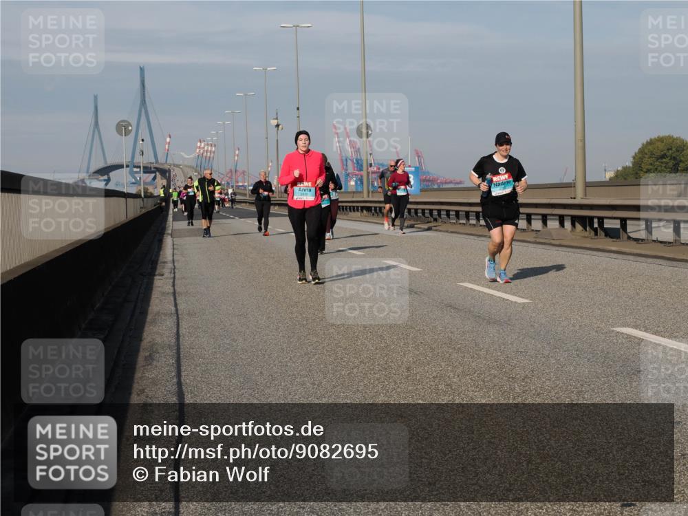 03.10.2025 - Köhlbrandbrückenlauf Fabian Wolf http://msf.ph/oto/9082695 03.10.2025 10:18:48 Position 3 2429 meine-sportfotos.de