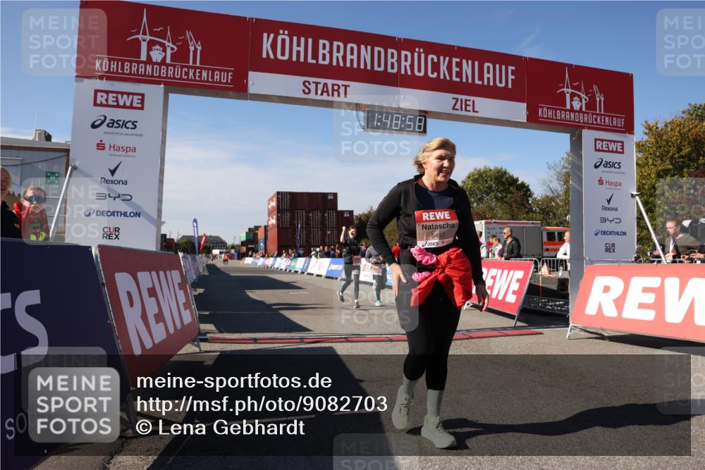 03.10.2025 - Köhlbrandbrückenlauf Lena Gebhardt http://msf.ph/oto/9082703 03.10.2025 13:48:58 Ziel 4157, 4273, 5216, 5497, 6096 meine-sportfotos.de