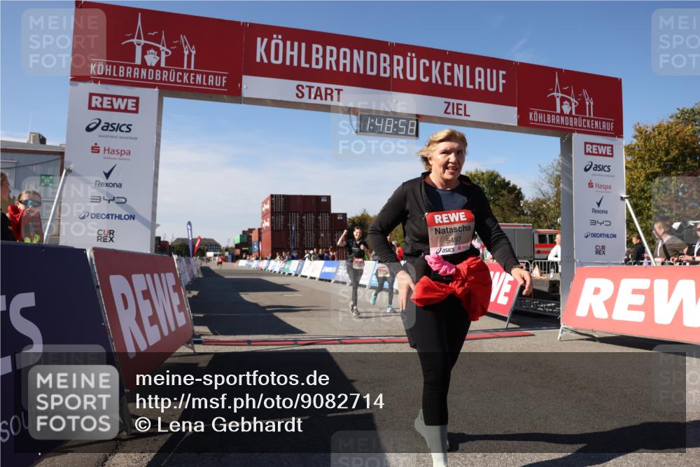 03.10.2025 - Köhlbrandbrückenlauf Lena Gebhardt http://msf.ph/oto/9082714 03.10.2025 13:48:58 Ziel 4157, 4273, 5216, 5497, 6096 meine-sportfotos.de