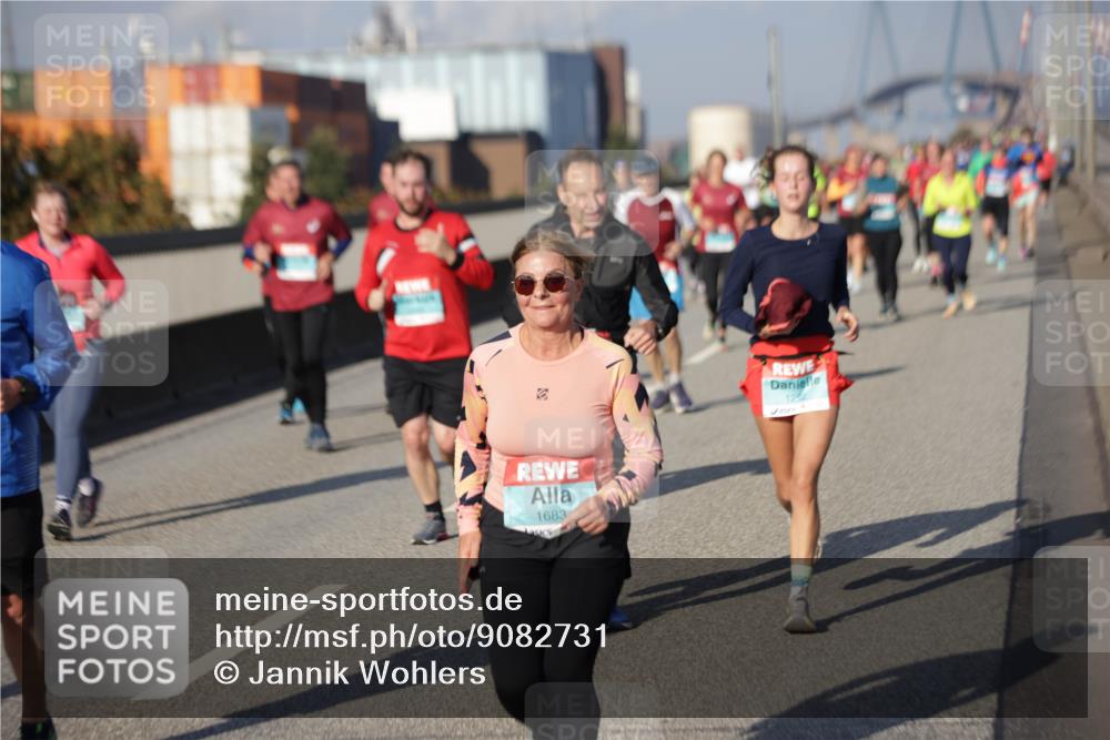 03.10.2025 - Köhlbrandbrückenlauf Jannik Wohlers http://msf.ph/oto/9082731 03.10.2025 10:05:48 Position 3 1683, 1252 meine-sportfotos.de