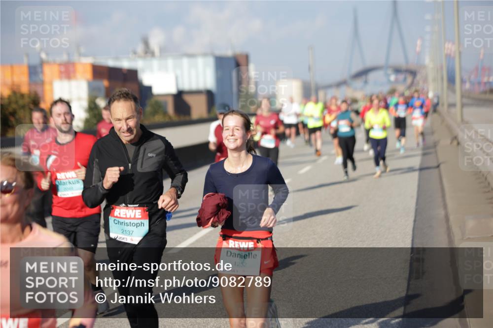 03.10.2025 - Köhlbrandbrückenlauf Jannik Wohlers http://msf.ph/oto/9082789 03.10.2025 10:05:49 Position 3 2048, 2137, 1252 meine-sportfotos.de