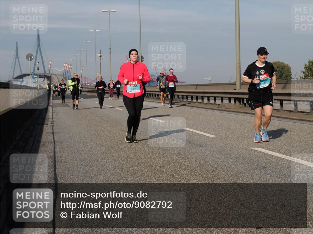 03.10.2025 - Köhlbrandbrückenlauf Fabian Wolf http://msf.ph/oto/9082792 03.10.2025 10:18:49 Position 3 2429, 2012 meine-sportfotos.de