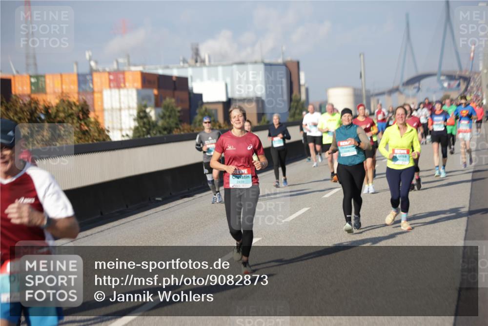 03.10.2025 - Köhlbrandbrückenlauf Jannik Wohlers http://msf.ph/oto/9082873 03.10.2025 10:05:53 Position 3 2439 meine-sportfotos.de