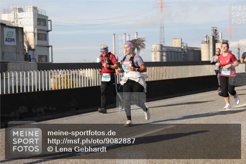 03.10.2025 - Köhlbrandbrückenlauf Lena Gebhardt http://msf.ph/oto/9082887 03.10.2025 10:04:43 Position 2 1930, 14, 1592 meine-sportfotos.de