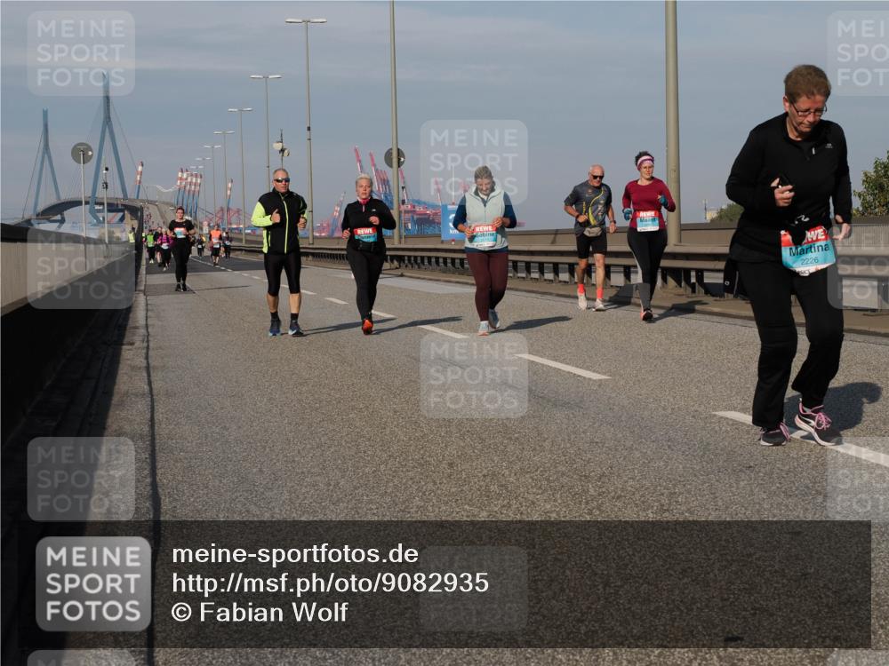 03.10.2025 - Köhlbrandbrückenlauf Fabian Wolf http://msf.ph/oto/9082935 03.10.2025 10:18:54 Position 3 2226 meine-sportfotos.de