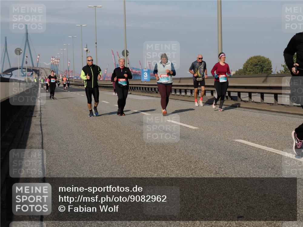 03.10.2025 - Köhlbrandbrückenlauf Fabian Wolf http://msf.ph/oto/9082962 03.10.2025 10:18:55 Position 3  meine-sportfotos.de
