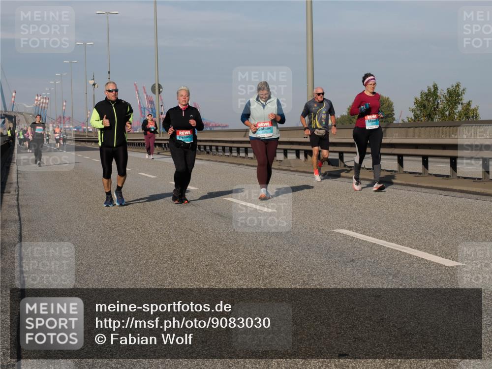 03.10.2025 - Köhlbrandbrückenlauf Fabian Wolf http://msf.ph/oto/9083030 03.10.2025 10:18:56 Position 3 2515 meine-sportfotos.de