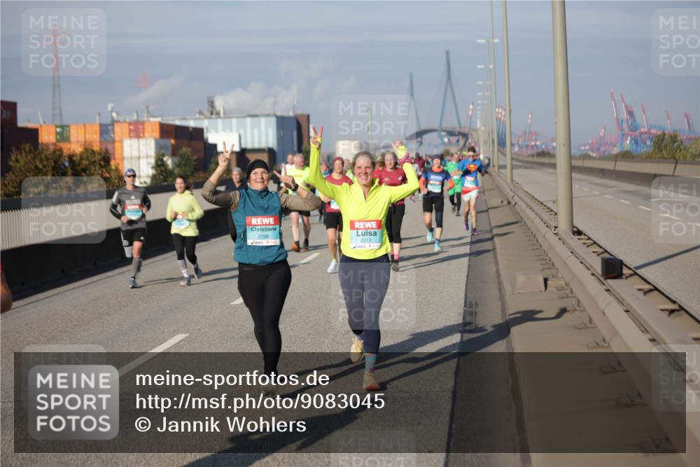 03.10.2025 - Köhlbrandbrückenlauf Jannik Wohlers http://msf.ph/oto/9083045 03.10.2025 10:05:56 Position 3 2296, 2213 meine-sportfotos.de