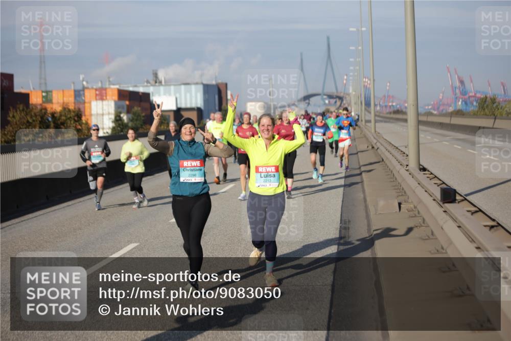 03.10.2025 - Köhlbrandbrückenlauf Jannik Wohlers http://msf.ph/oto/9083050 03.10.2025 10:05:56 Position 3 2296, 2213 meine-sportfotos.de