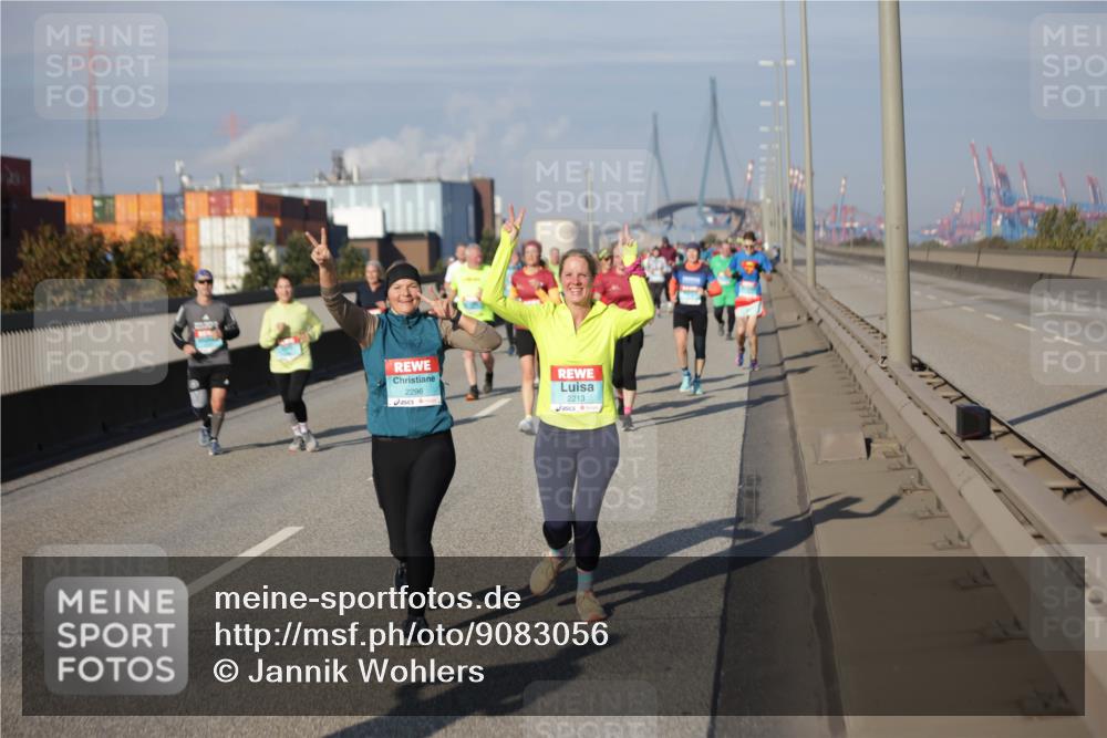 03.10.2025 - Köhlbrandbrückenlauf Jannik Wohlers http://msf.ph/oto/9083056 03.10.2025 10:05:56 Position 3 2296, 2213 meine-sportfotos.de