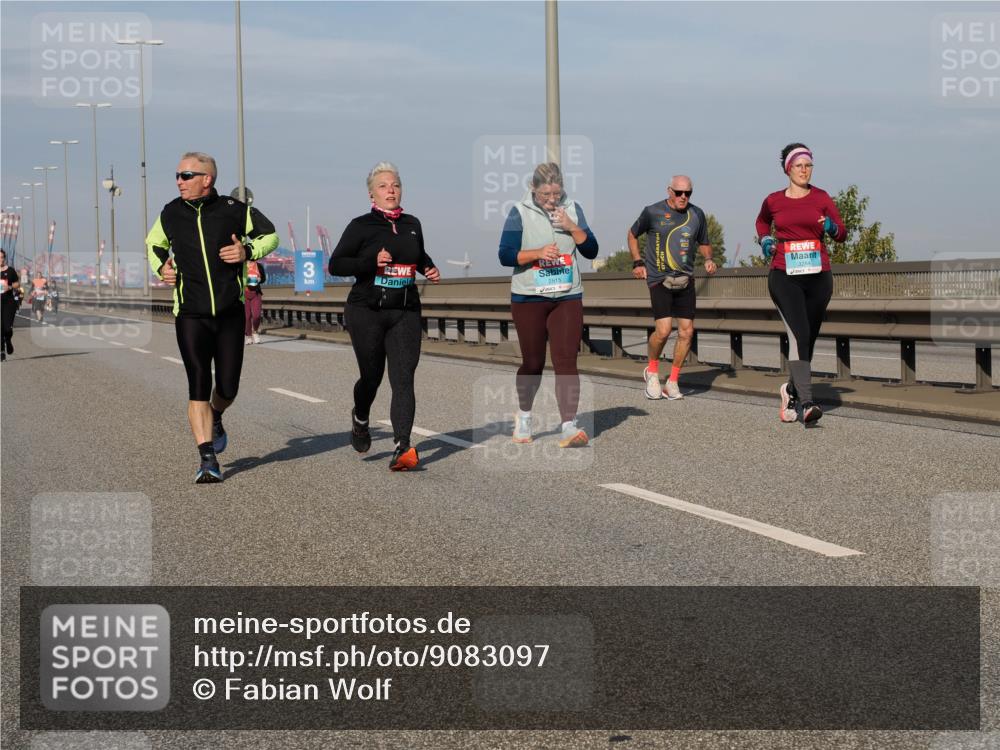 03.10.2025 - Köhlbrandbrückenlauf Fabian Wolf http://msf.ph/oto/9083097 03.10.2025 10:18:57 Position 3 3, 2515 meine-sportfotos.de
