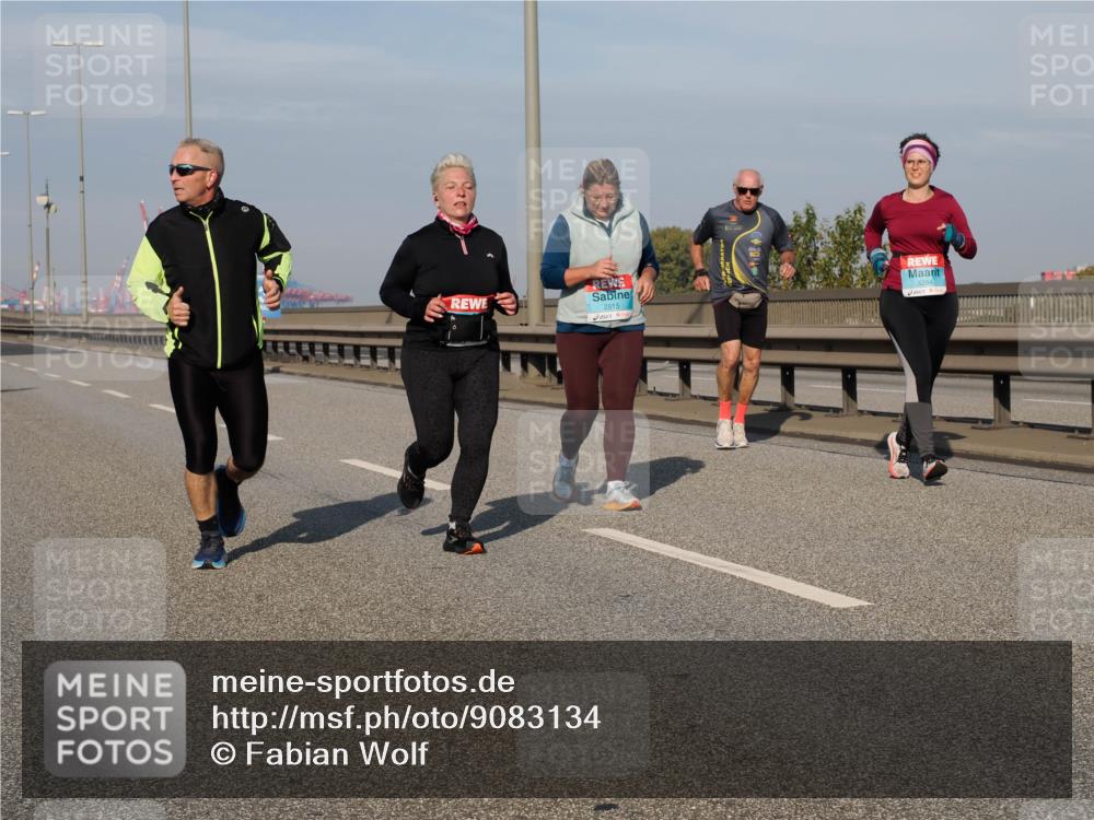 03.10.2025 - Köhlbrandbrückenlauf Fabian Wolf http://msf.ph/oto/9083134 03.10.2025 10:18:58 Position 3 2515 meine-sportfotos.de