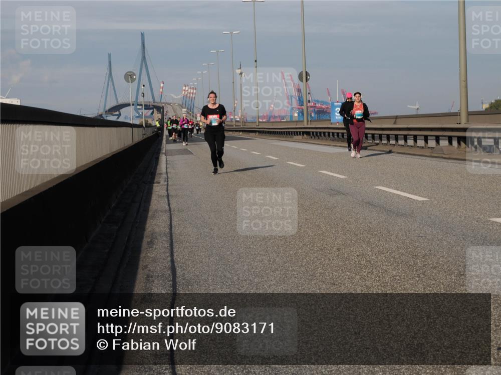 03.10.2025 - Köhlbrandbrückenlauf Fabian Wolf http://msf.ph/oto/9083171 03.10.2025 10:19:02 Position 3  meine-sportfotos.de