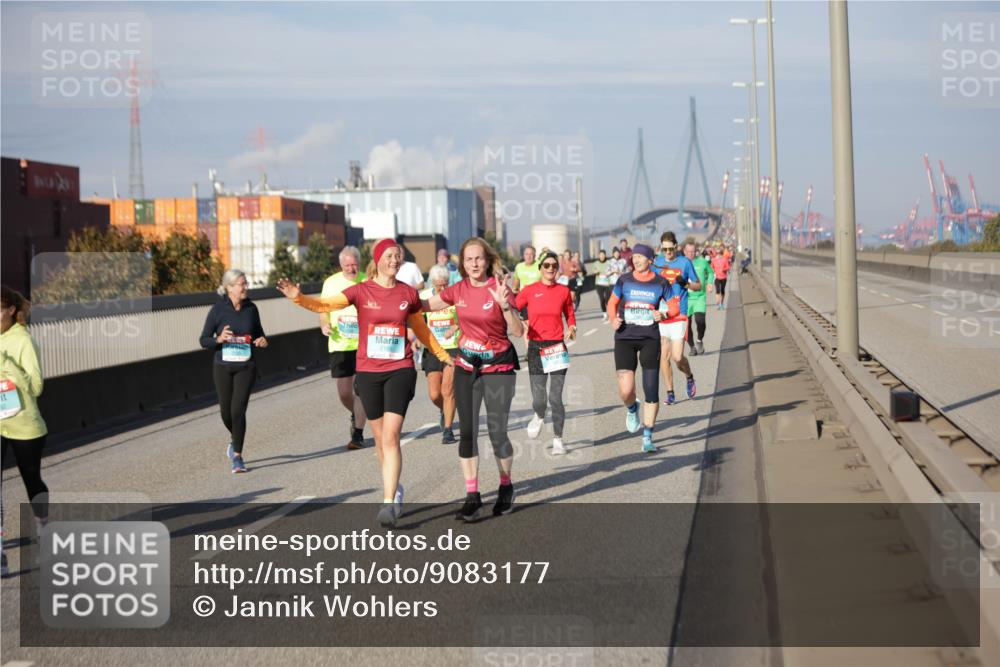 03.10.2025 - Köhlbrandbrückenlauf Jannik Wohlers http://msf.ph/oto/9083177 03.10.2025 10:06:00 Position 3  meine-sportfotos.de