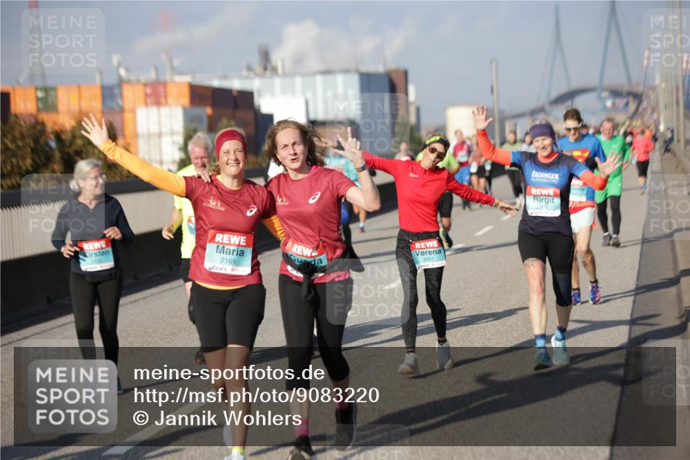 03.10.2025 - Köhlbrandbrückenlauf Jannik Wohlers http://msf.ph/oto/9083220 03.10.2025 10:06:00 Position 3 2103, 2169, 3597, 2970 meine-sportfotos.de