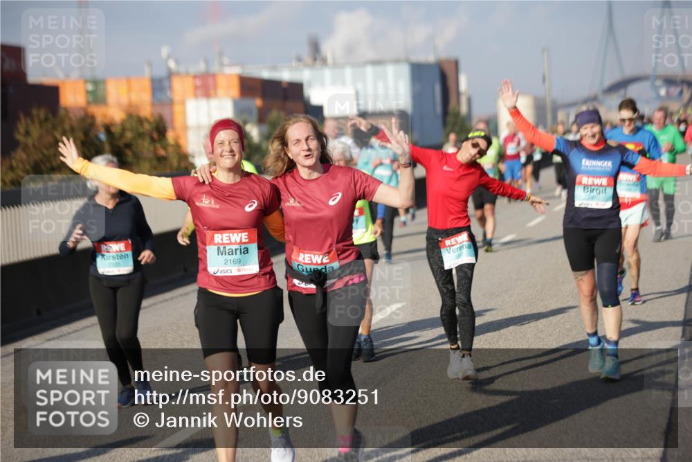 03.10.2025 - Köhlbrandbrückenlauf Jannik Wohlers http://msf.ph/oto/9083251 03.10.2025 10:06:01 Position 3 2109, 2169 meine-sportfotos.de