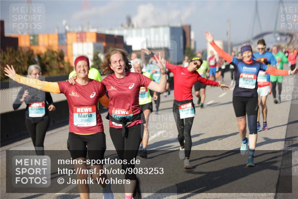 03.10.2025 - Köhlbrandbrückenlauf Jannik Wohlers http://msf.ph/oto/9083253 03.10.2025 10:06:01 Position 3 2169, 2970 meine-sportfotos.de