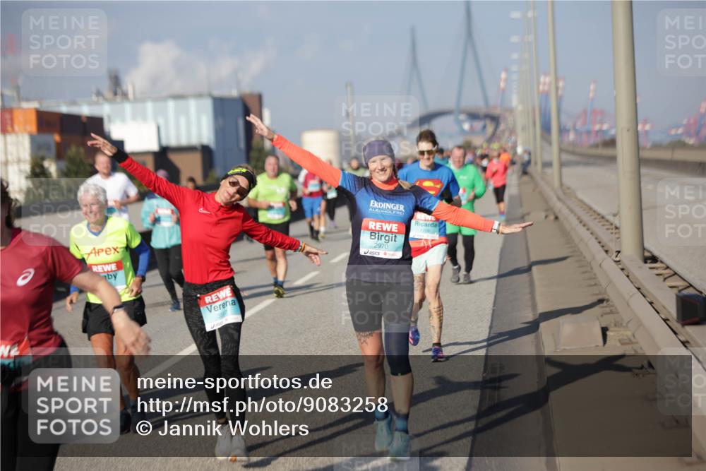 03.10.2025 - Köhlbrandbrückenlauf Jannik Wohlers http://msf.ph/oto/9083258 03.10.2025 10:06:01 Position 3 2970, 1709 meine-sportfotos.de