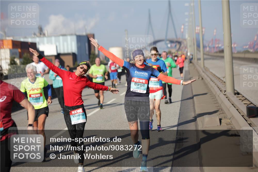 03.10.2025 - Köhlbrandbrückenlauf Jannik Wohlers http://msf.ph/oto/9083272 03.10.2025 10:06:01 Position 3 3597, 2970, 1709 meine-sportfotos.de