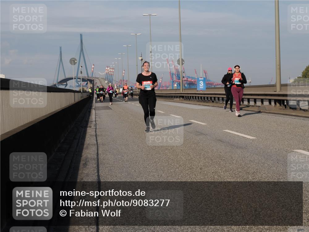 03.10.2025 - Köhlbrandbrückenlauf Fabian Wolf http://msf.ph/oto/9083277 03.10.2025 10:19:04 Position 3 3 meine-sportfotos.de