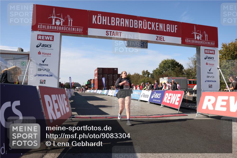 03.10.2025 - Köhlbrandbrückenlauf Lena Gebhardt http://msf.ph/oto/9083304 03.10.2025 13:49:59 Ziel 5316, 5364 meine-sportfotos.de