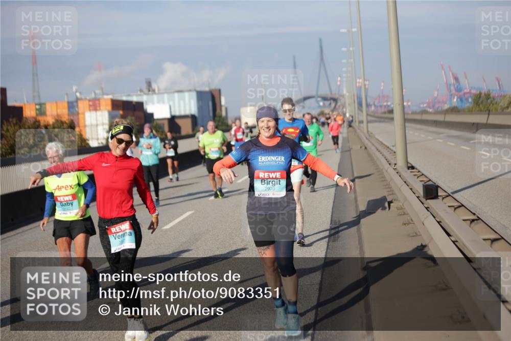 03.10.2025 - Köhlbrandbrückenlauf Jannik Wohlers http://msf.ph/oto/9083351 03.10.2025 10:06:03 Position 3 2742, 2970 meine-sportfotos.de