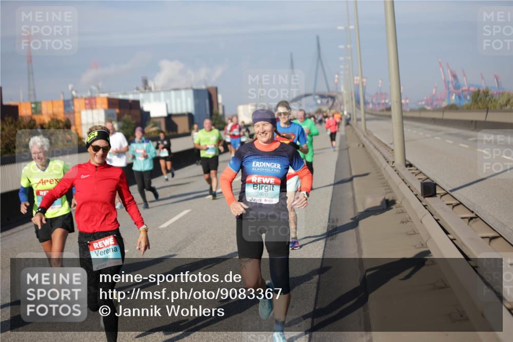03.10.2025 - Köhlbrandbrückenlauf Jannik Wohlers http://msf.ph/oto/9083367 03.10.2025 10:06:03 Position 3 3597, 2970 meine-sportfotos.de