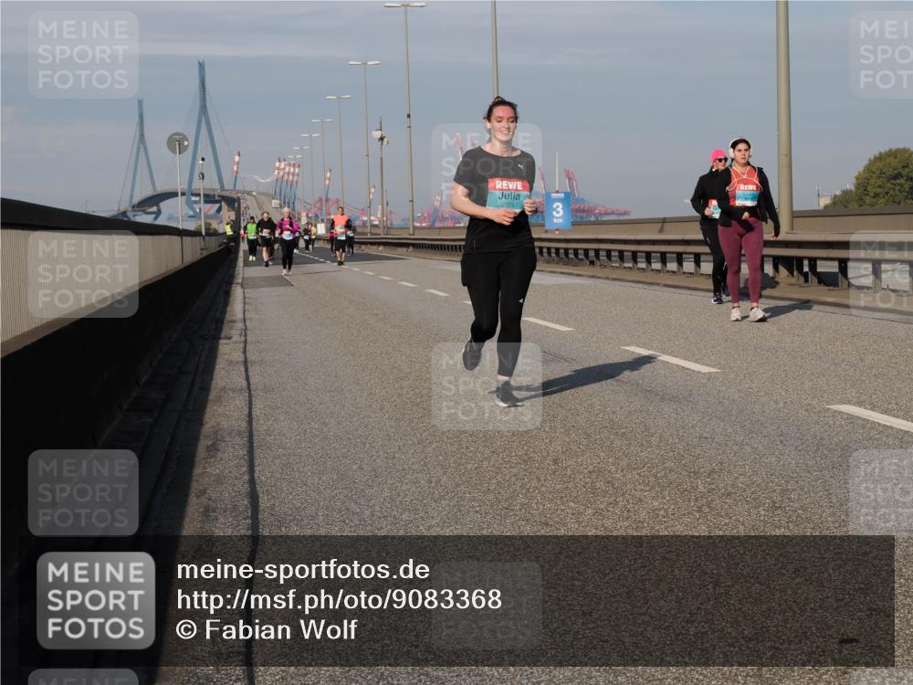 03.10.2025 - Köhlbrandbrückenlauf Fabian Wolf http://msf.ph/oto/9083368 03.10.2025 10:19:06 Position 3 2728 meine-sportfotos.de