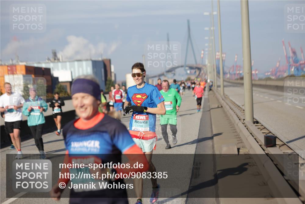 03.10.2025 - Köhlbrandbrückenlauf Jannik Wohlers http://msf.ph/oto/9083385 03.10.2025 10:06:04 Position 3 1709 meine-sportfotos.de