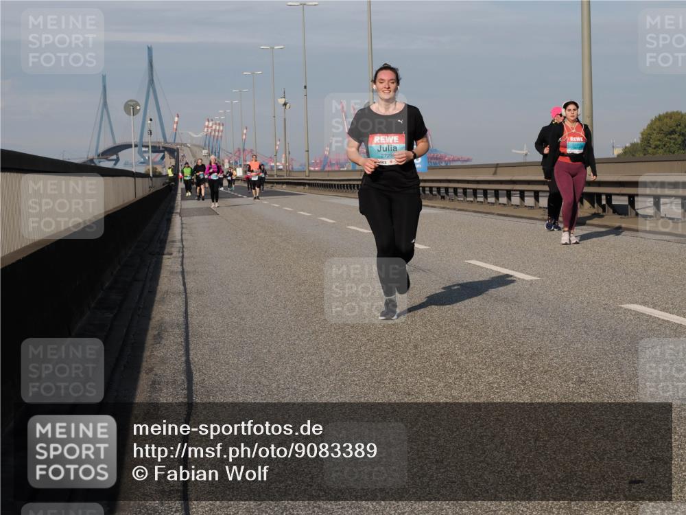 03.10.2025 - Köhlbrandbrückenlauf Fabian Wolf http://msf.ph/oto/9083389 03.10.2025 10:19:07 Position 3 2723 meine-sportfotos.de