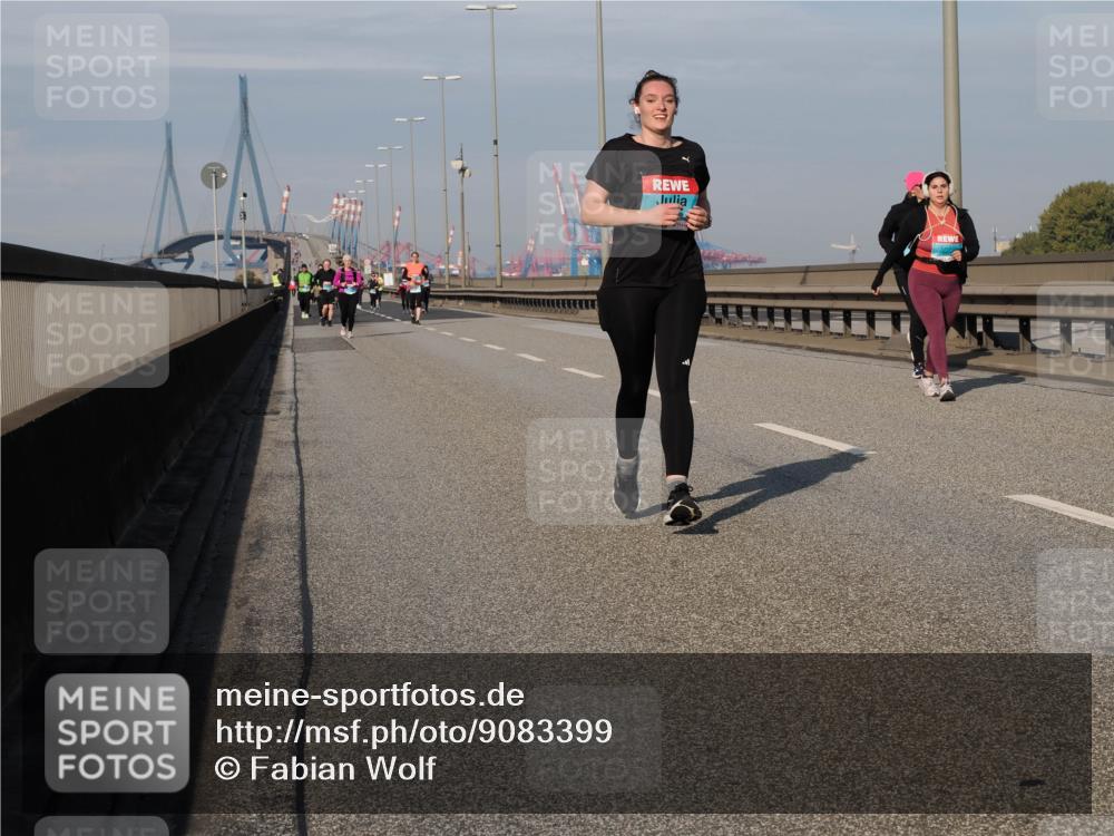 03.10.2025 - Köhlbrandbrückenlauf Fabian Wolf http://msf.ph/oto/9083399 03.10.2025 10:19:07 Position 3  meine-sportfotos.de