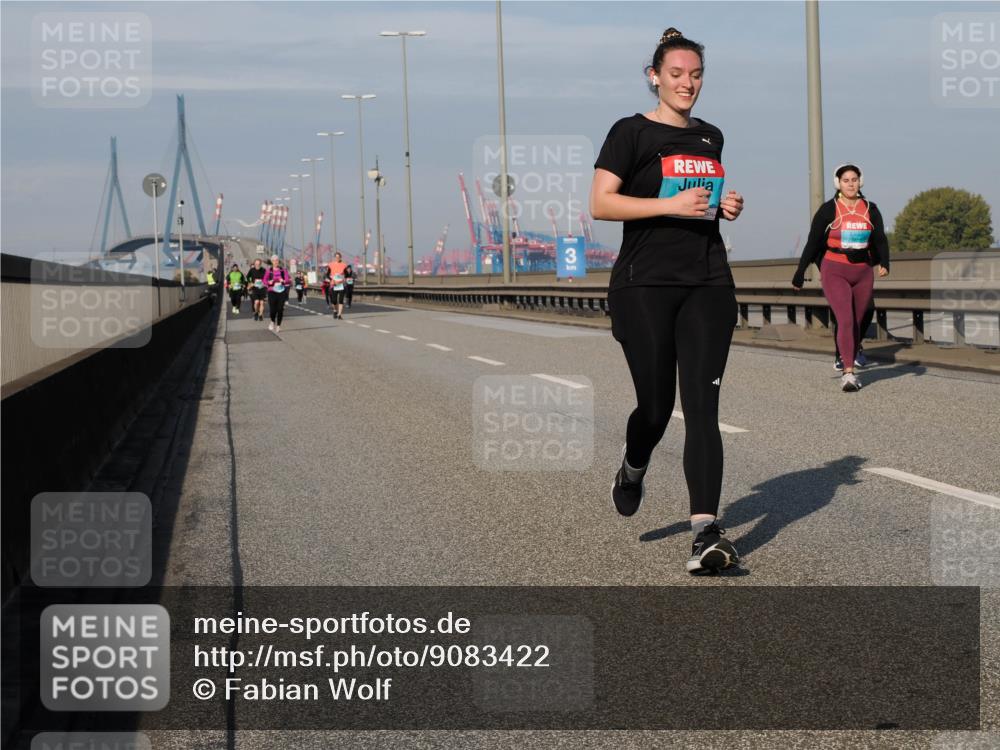 03.10.2025 - Köhlbrandbrückenlauf Fabian Wolf http://msf.ph/oto/9083422 03.10.2025 10:19:08 Position 3  meine-sportfotos.de