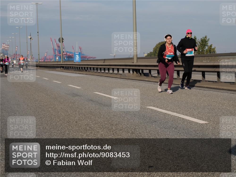 03.10.2025 - Köhlbrandbrückenlauf Fabian Wolf http://msf.ph/oto/9083453 03.10.2025 10:19:09 Position 3  meine-sportfotos.de