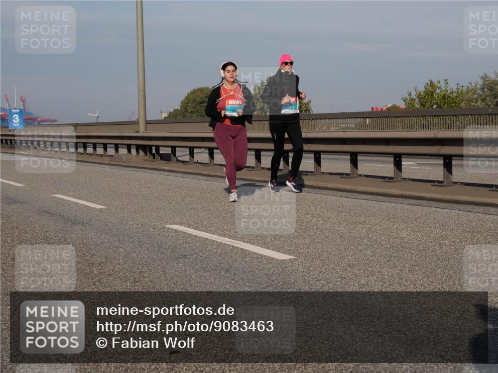 03.10.2025 - Köhlbrandbrückenlauf Fabian Wolf http://msf.ph/oto/9083463 03.10.2025 10:19:10 Position 3 3 meine-sportfotos.de